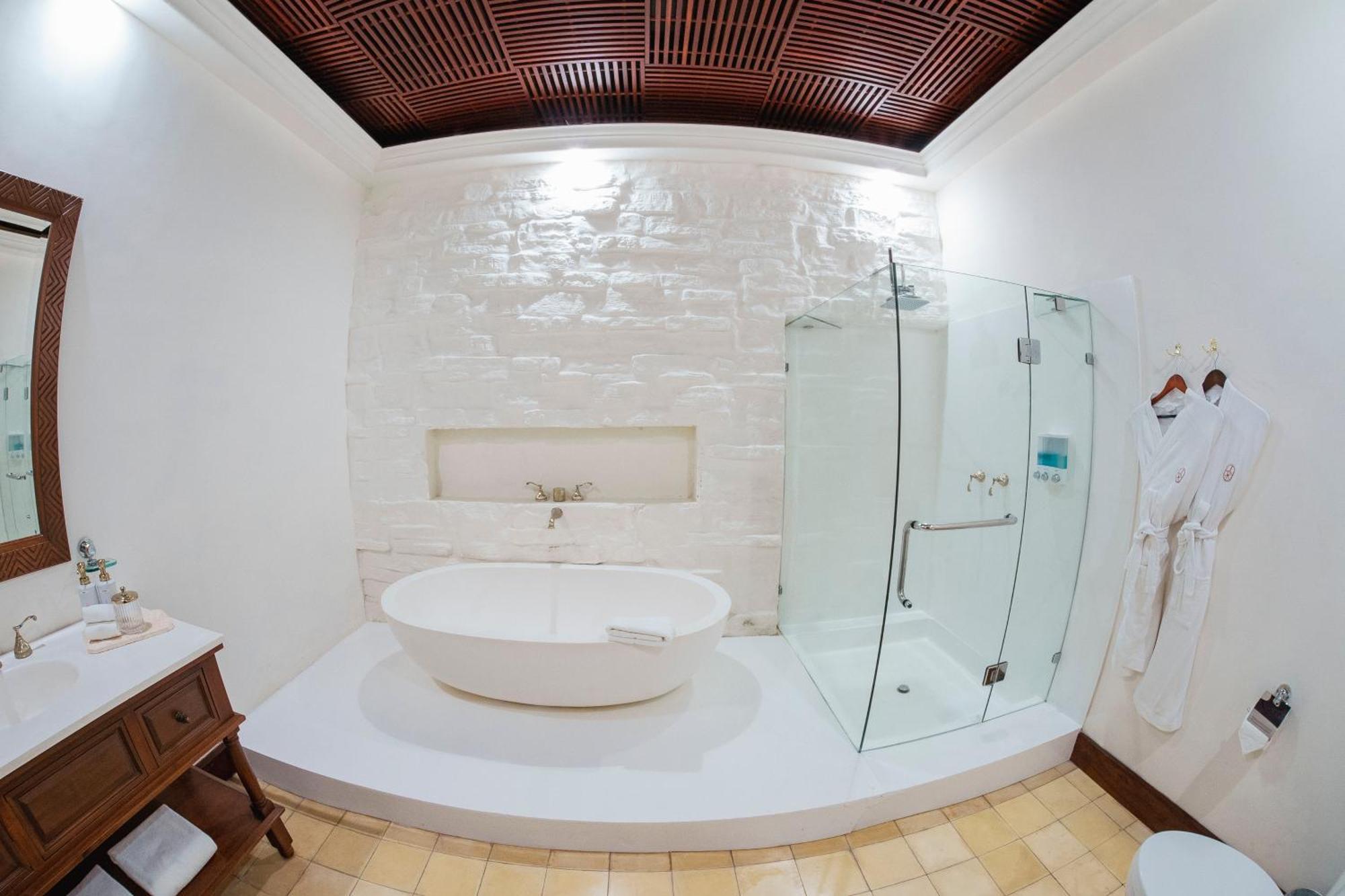Nukari Quinta Boutique Hotel Jala Ngoại thất bức ảnh